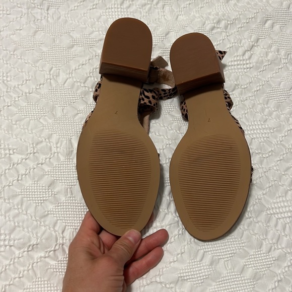 Madewell The Alyssa Sandal in Spotted Calf Hair - Picture 5 of 9